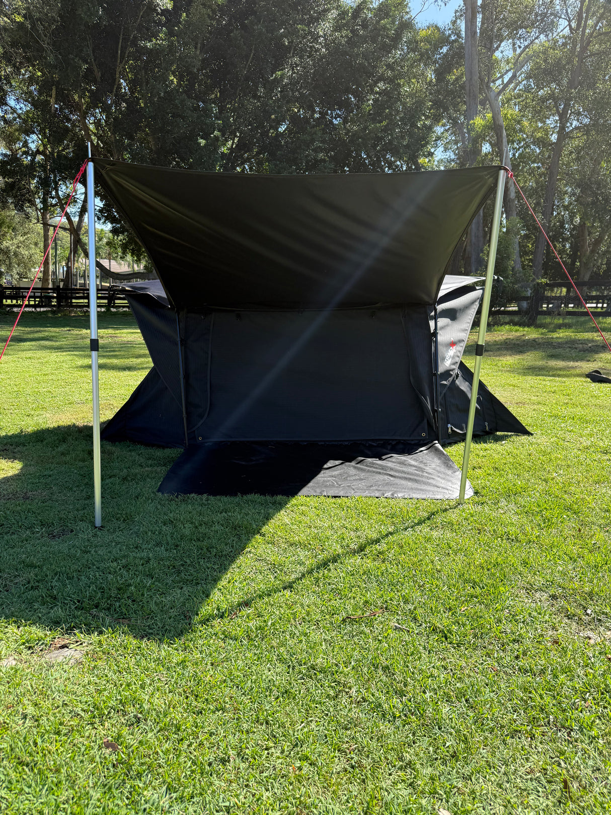 Trail-X Penthouse Xtreme King Swag | No Mattress | Midnight Fly | 12V Light |Carry Bag