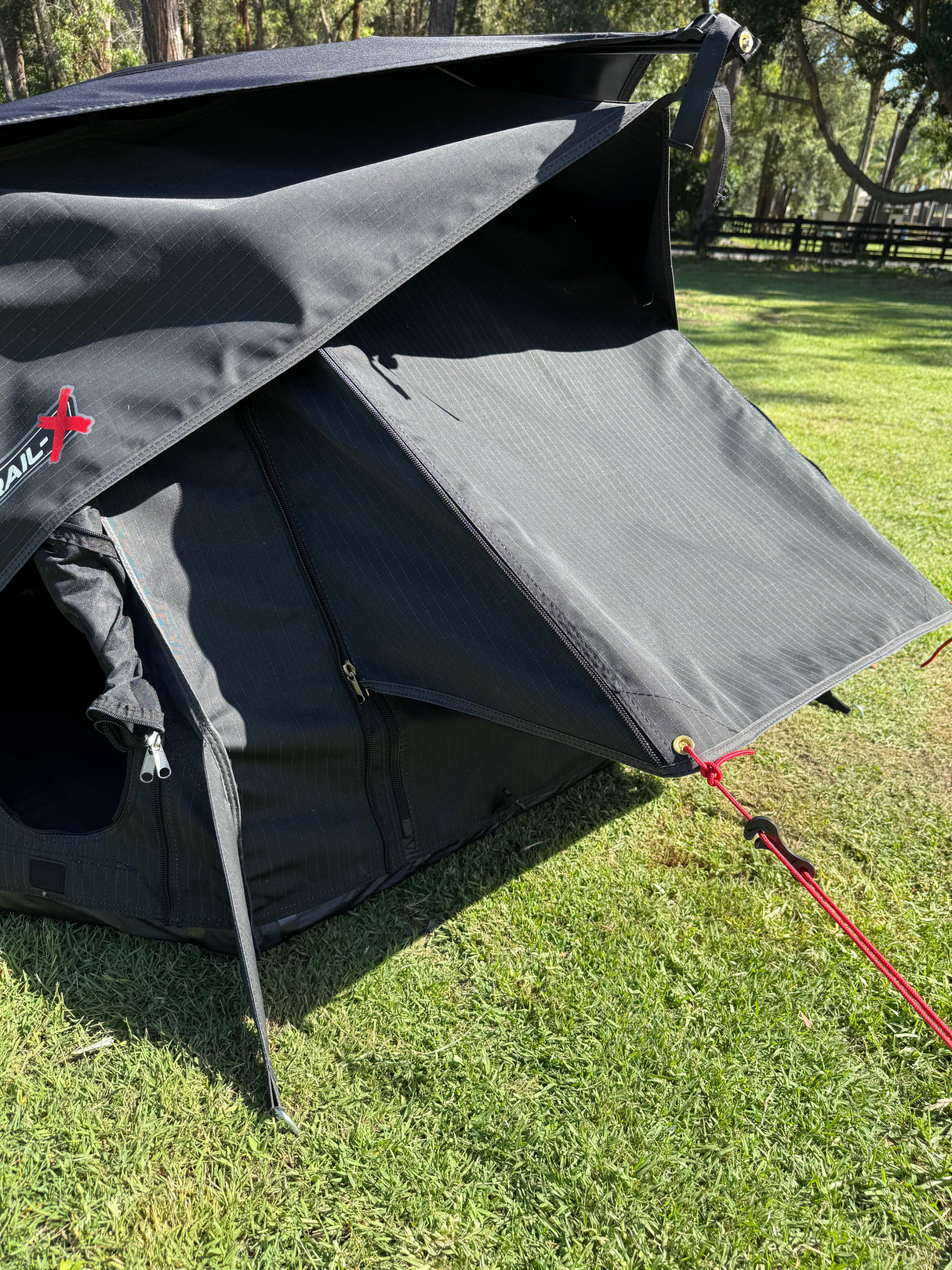 Trail-X Penthouse Xtreme King Swag | No Mattress | Midnight Fly | 12V Light |Carry Bag
