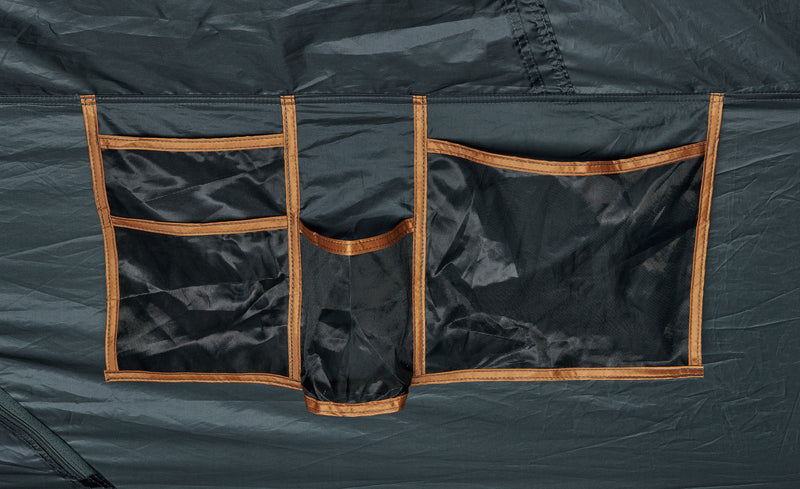 OZTRAIL FAST FRAME BLOCKOUT LUMOS TENT 12 PERSON