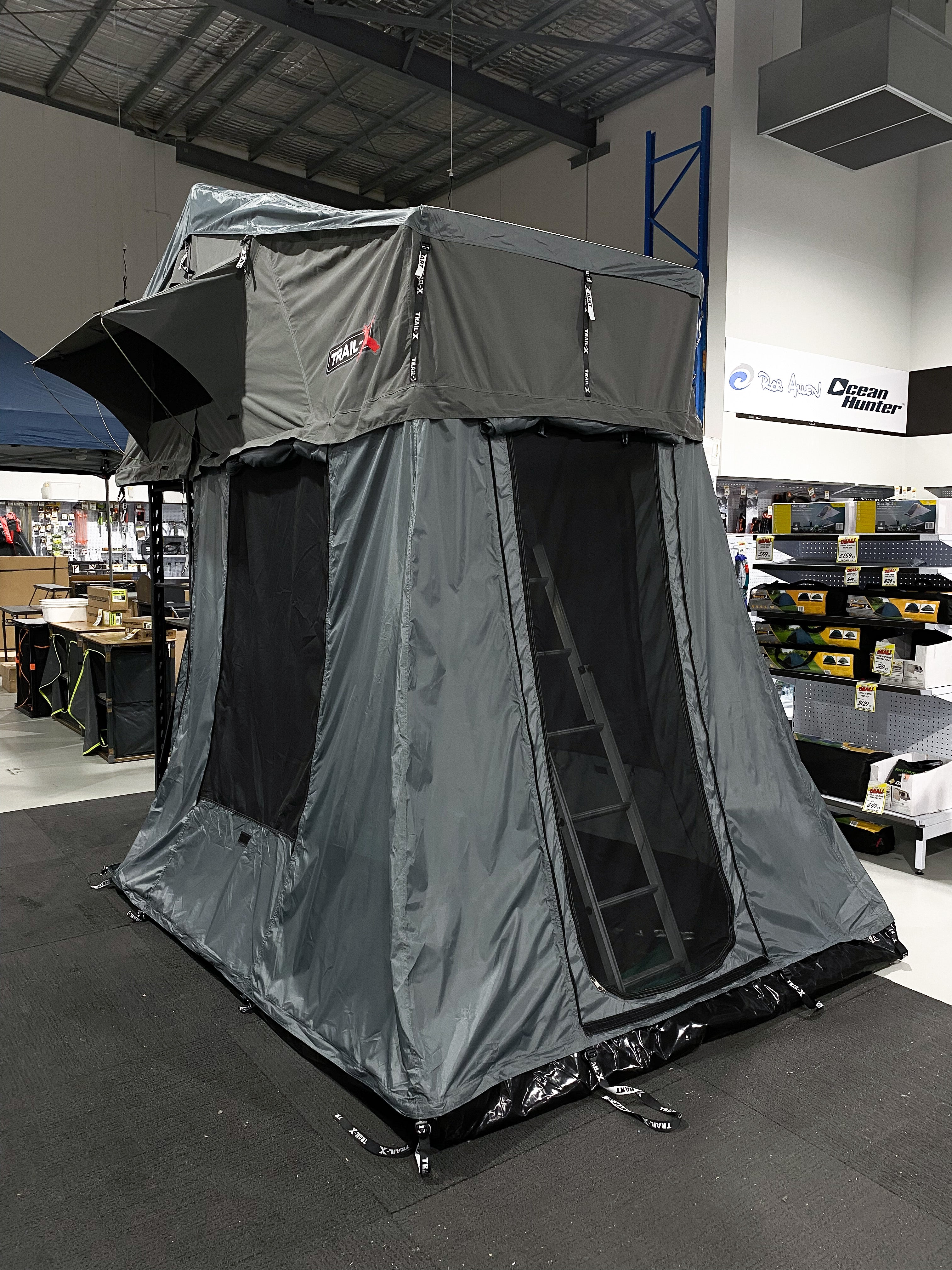 Trail-X Big Rig Roof Top Tent With 4P Annex – Freddys Fishing