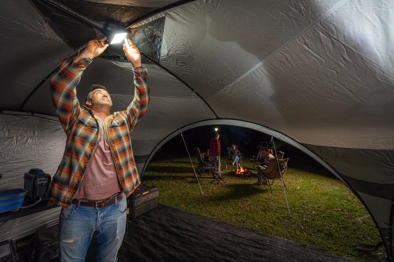 OZTRAIL LUMOS PANEL 1200 CAMP LIGHT