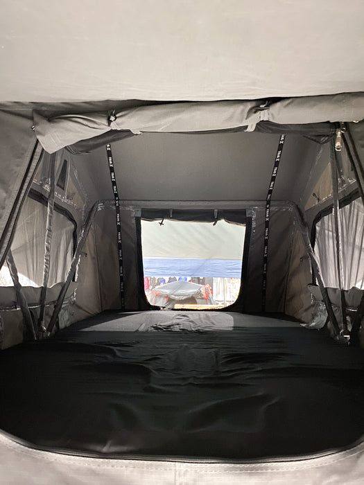 Trail-X Big Rig Roof Top Tent With 4P Annex