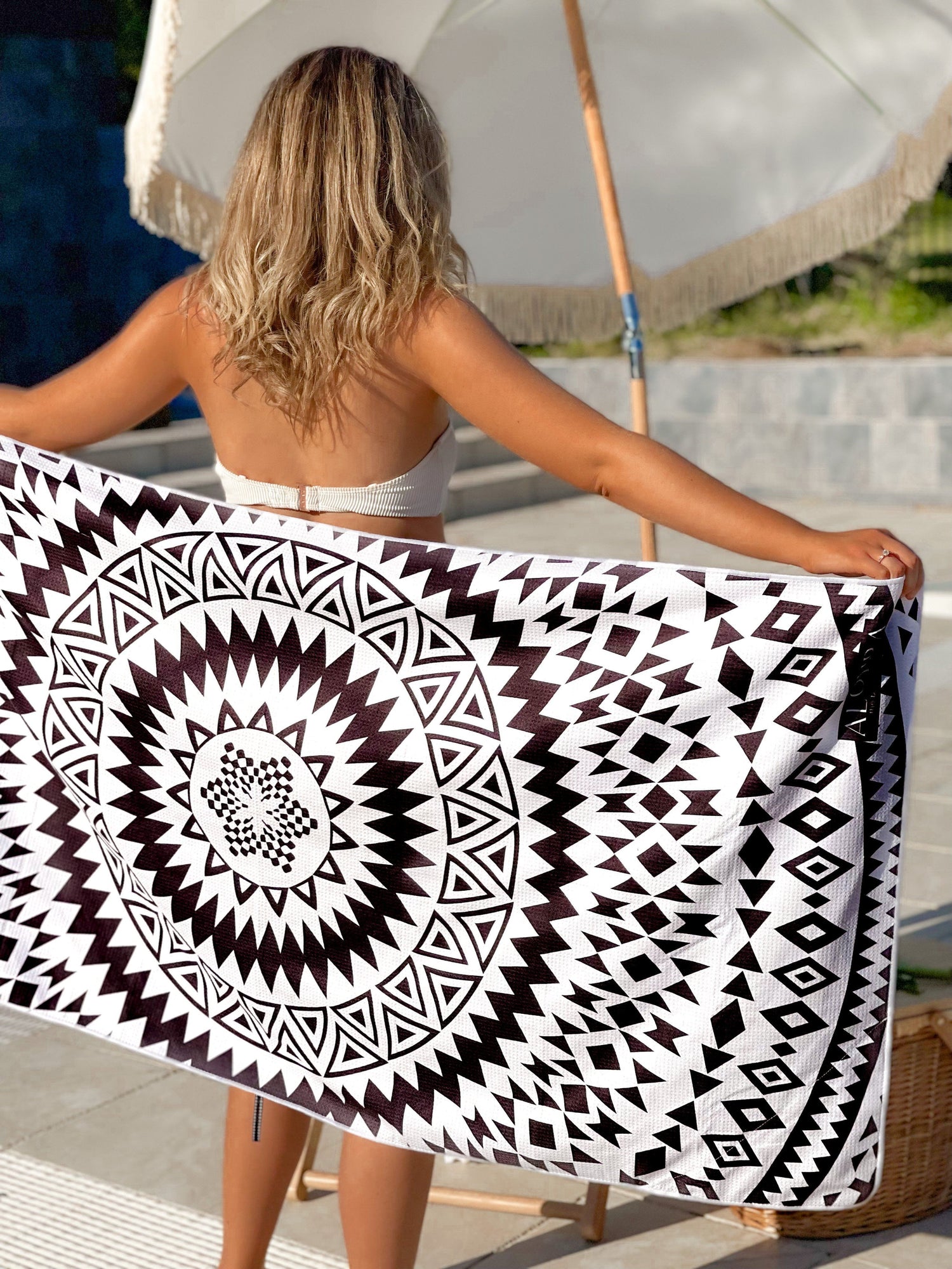 Alohra Sand Free Beach Towels Slim Shady